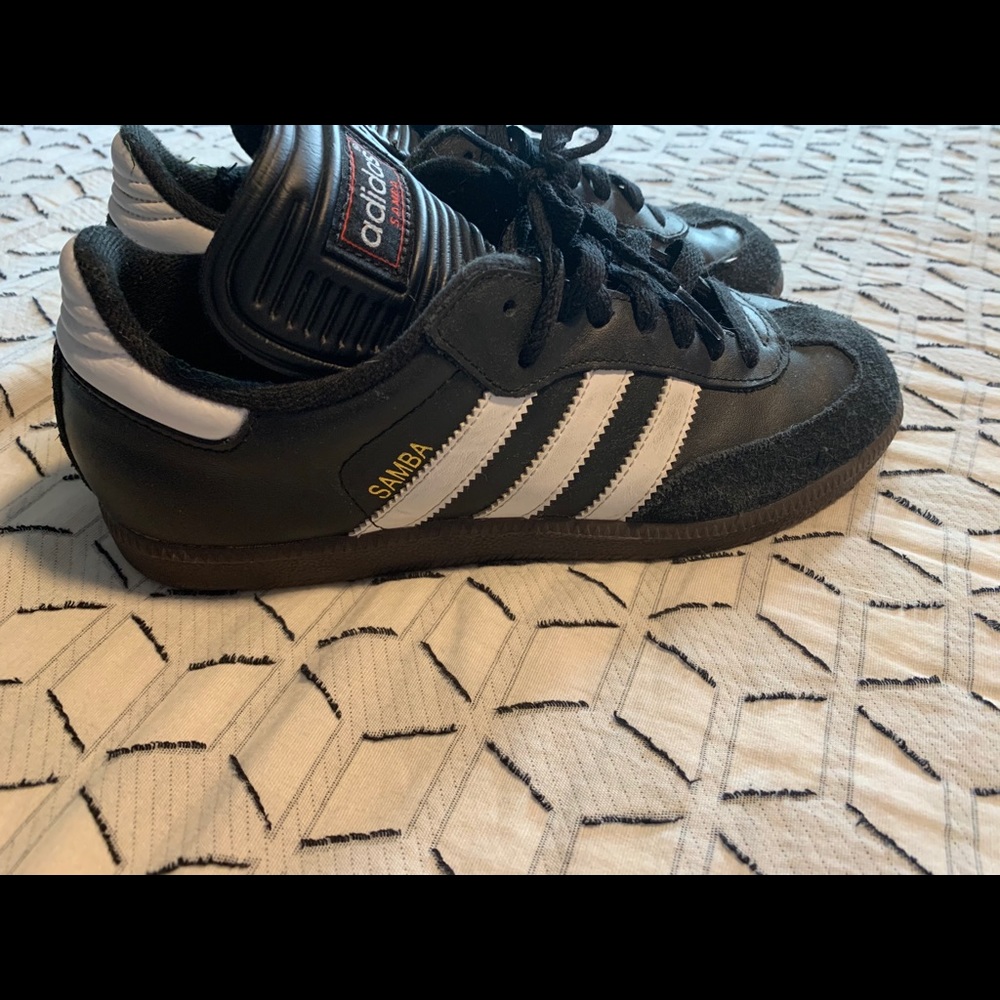 Adidas sambas